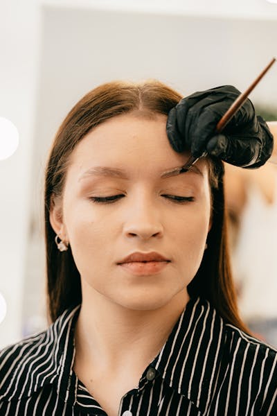 Microblading and brow training
